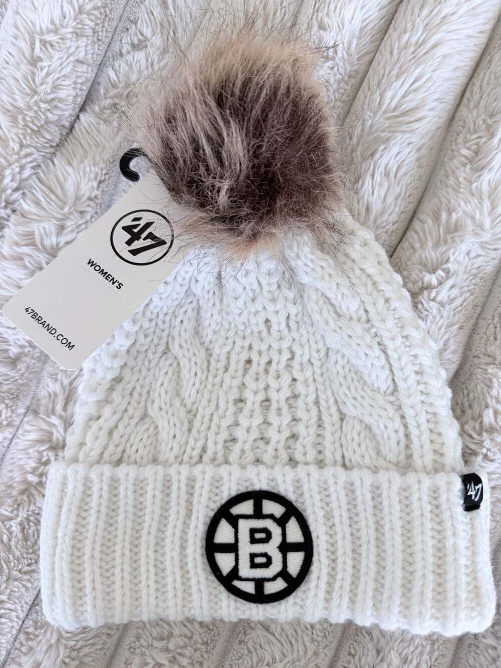 '47 Women's Boston Bruins White Meeko Cuff Knit Pom Beanie